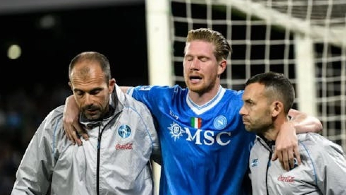 Napoli is considering selling Kevin de Bruyne.