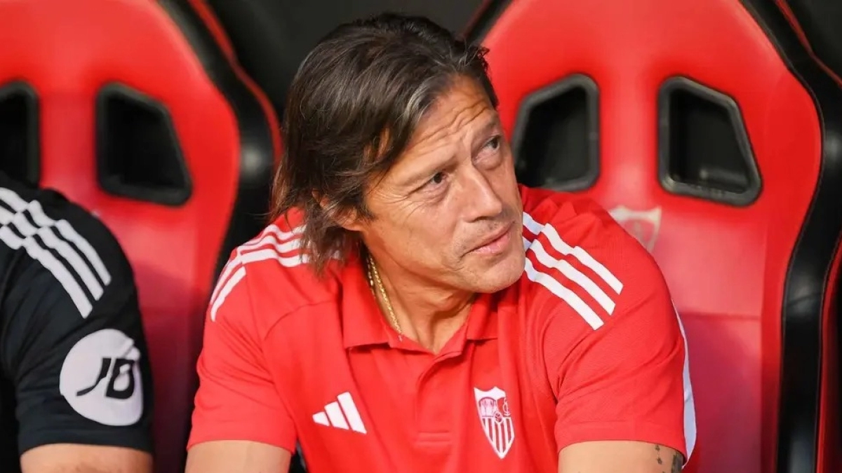Sevilla trusts Almeyda / Mira