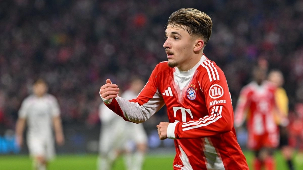 Lennart Karl celebrates a goal with Bayern Munich.