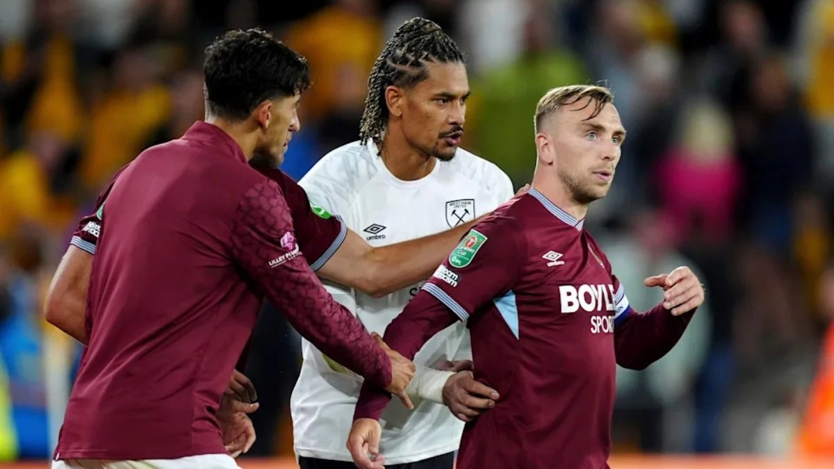 Jarrod Bowen, angry after losing a match with West Ham