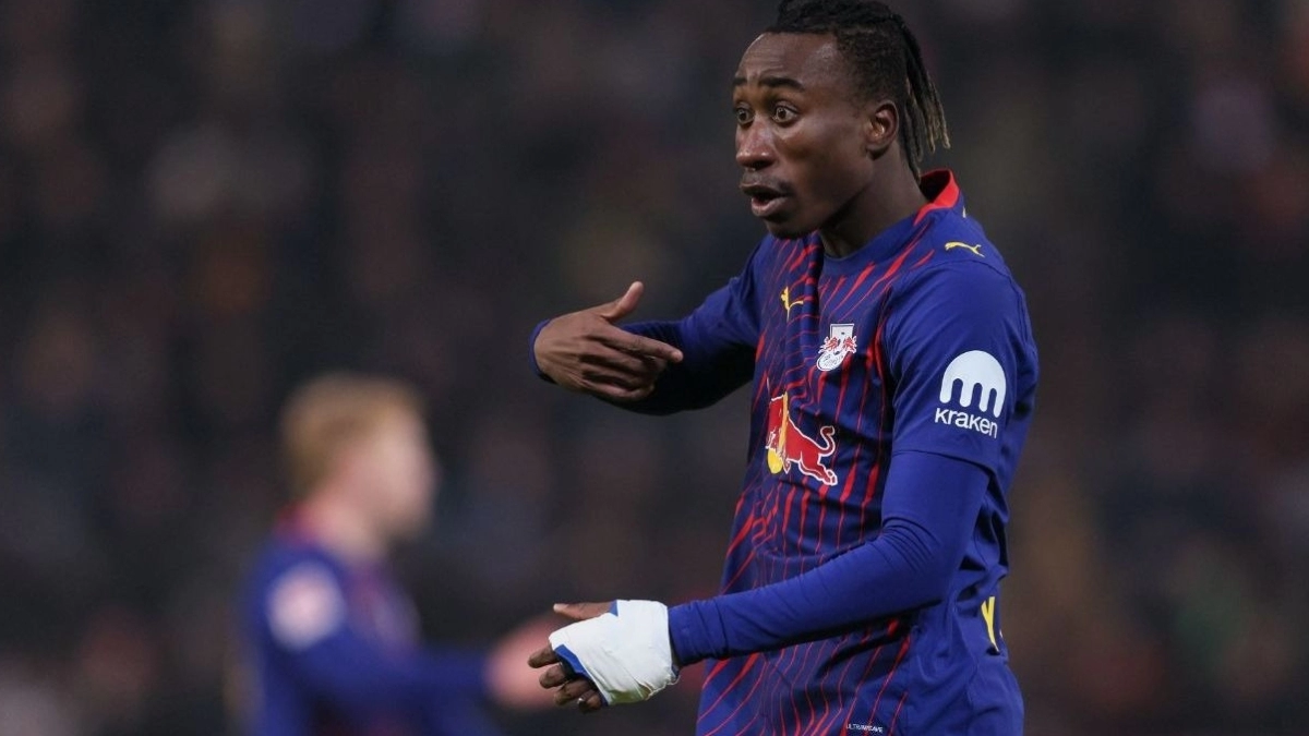 Hansi Flick pide al Barcelona el fichaje de Yan Diomande