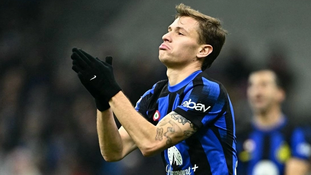 <p>Manchester United is going for the signing of Nicolo Barella</p>