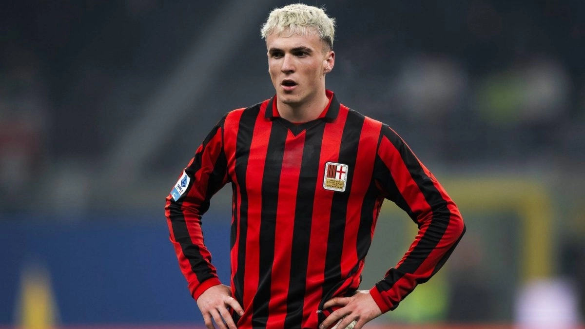 Álex Jiménez durante un partido disputado con el Milan