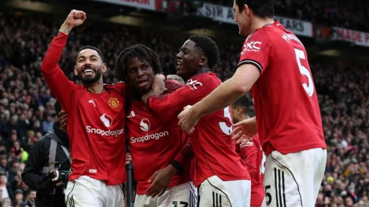 El Manchester United quiere pescar en el Tottenham