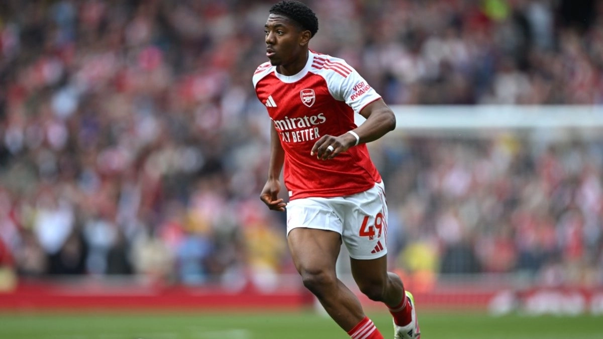 Myles Lewis-Skelly during a match with Arsenal