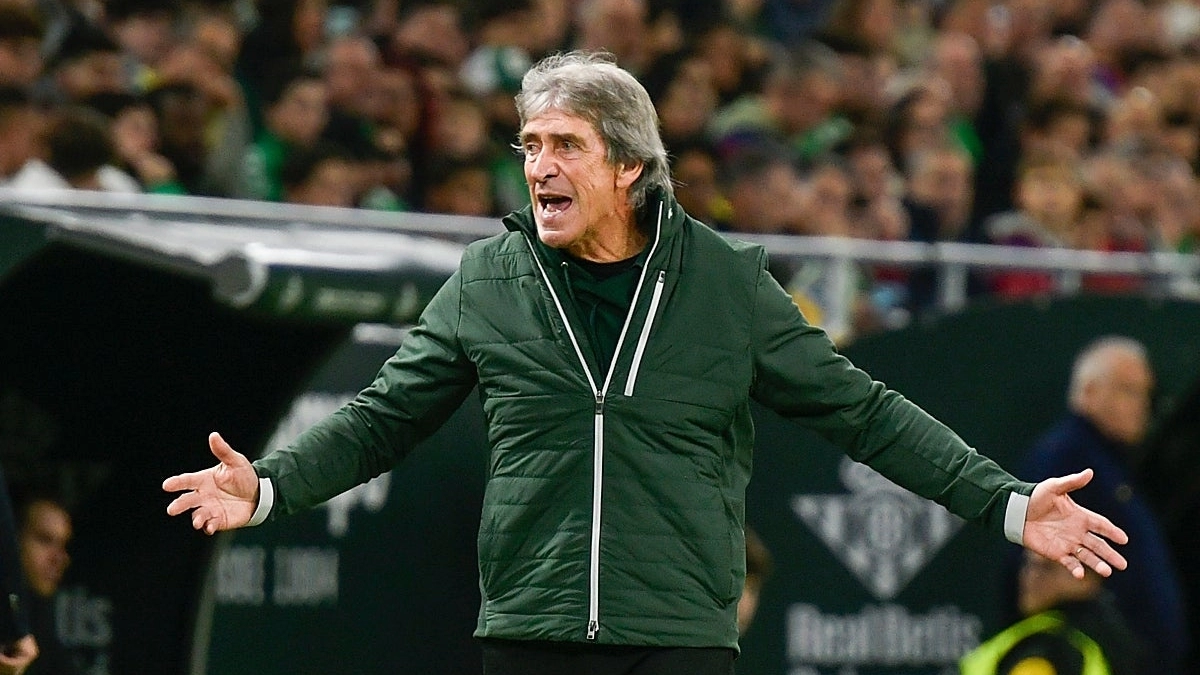 Júnior Firpo decepciona en el Betis / ABC