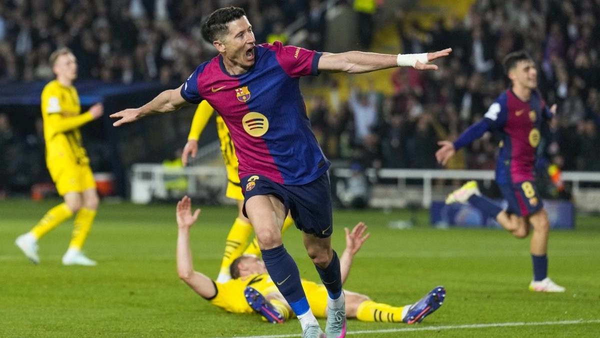 Robert Lewandowski celebra un gol anotado con el Barcelona