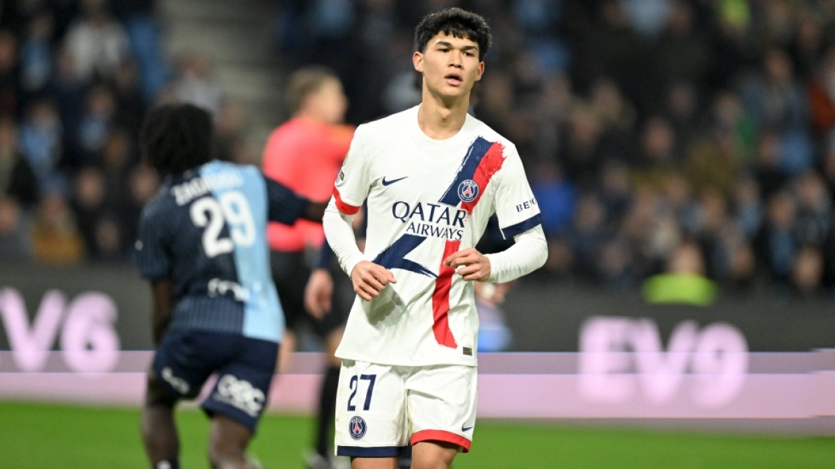 Borussia Dortmund keeps a close eye on Dro Fernández