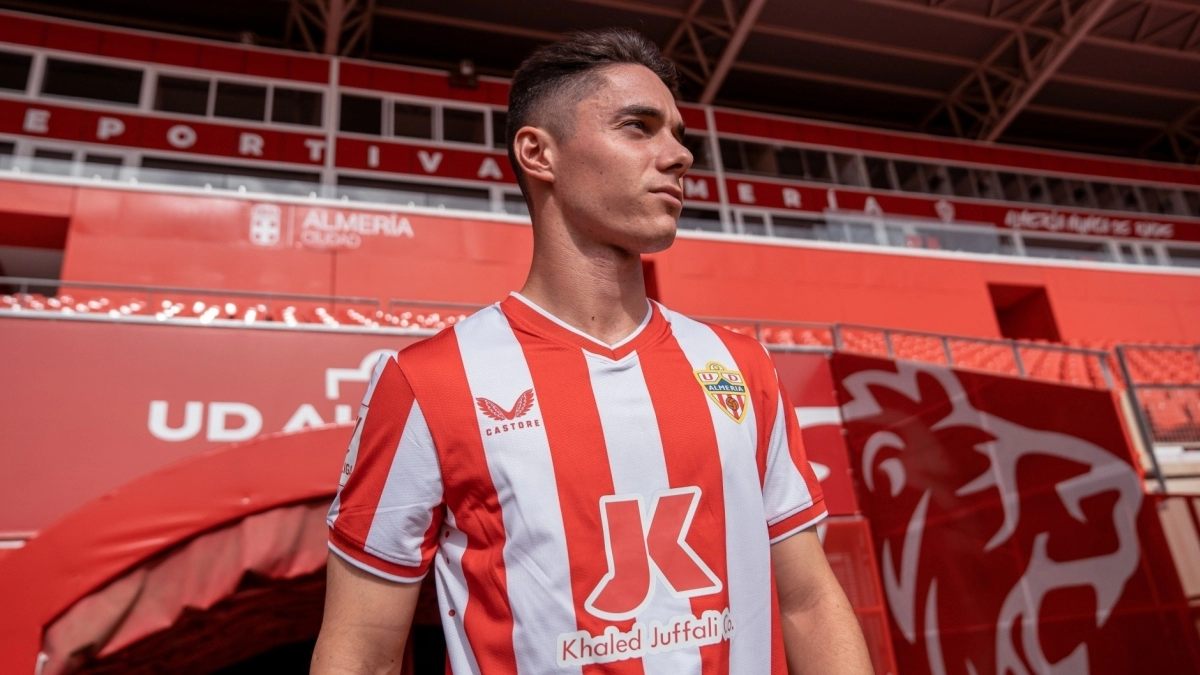 La Roma activa la vía Sergio Arribas