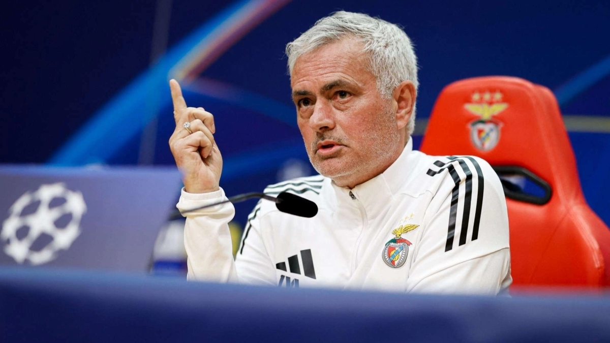 Mourinho, getting closer to Benfica / Goal
