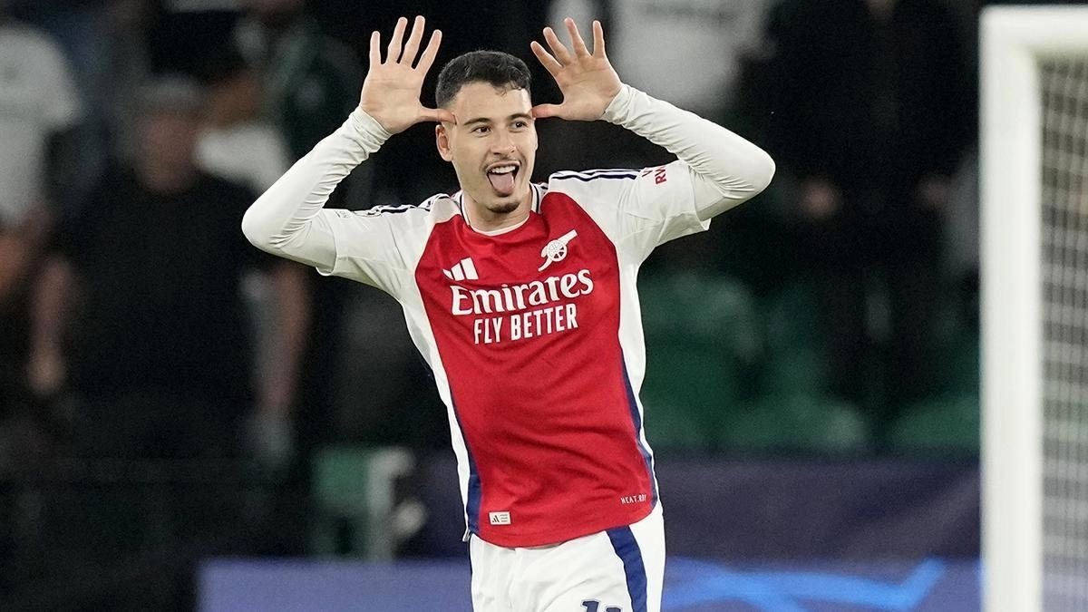 Gabriel Martinelli celebra un gol anotado con el Arsenal