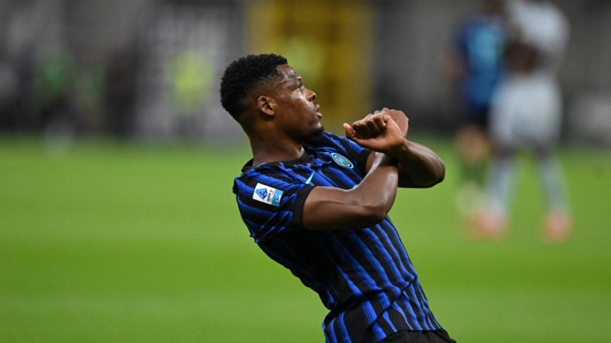 FC Barcelona will pay €25M for Denzel Dumfries