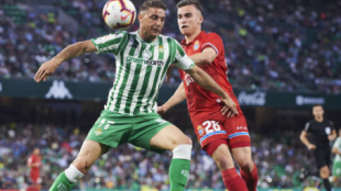 Una nueva opción para el lateral izquierdo del Betis: Adrià Pedrosa "Foto: TUDN.com"