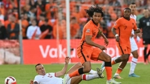 Nathan Aké, nuevo objetivo del Chelsea de Thomas Tuchel