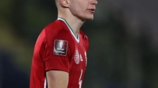 Sevilla y Atlético de Madrid batallan por el defensa del momento "Foto: Eurosport"