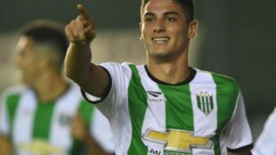 Banfield contrató al recambio de Osvaldo "Foto: Marca"