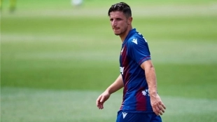 El Newcastle vigila la progresión de Enis Bardhi