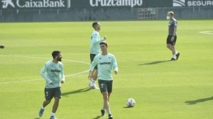El Betis quiere atar a su nueva ‘joya’ de la cantera. Foto: Eldesmarque