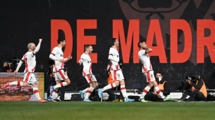 El conjunto de Andoni Iraola ha cerrado su primera incorporación. Foto: Getty