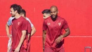 La complicada situación del Sevilla en defensa
