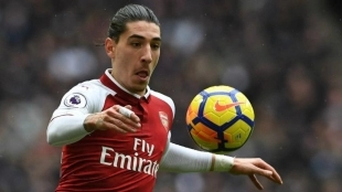 El Betis sigue tras los pasos de Héctor Bellerín / Elnacional.cat