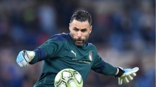 El Nápoles hace oficial el fichaje de Sirigu / Transfermarkt.com