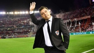 El sorprendente lateral zurdo que quiere fichar River Plate / Depor.com