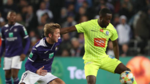 "El Sevilla ya conoce la postura del Gent por Elisha Owusu. Foto: Getty Images"