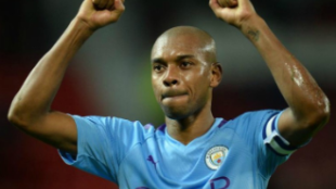 El futuro de Fernandinho sigue en el Manchester City "Foto: Marca"