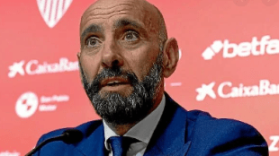 El prometedor central que reconoce haber sido seguido por el Sevilla "Foto: Gol Digital"