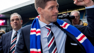 Steven Gerrard es el próximo gran entrenador europeo "Foto: Latin Goles"