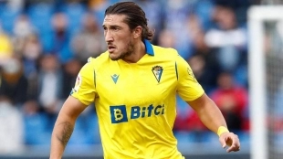 El jugador uruguayo podría salir del Cádiz CF. Foto: Marca