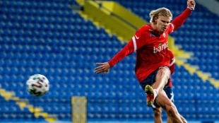 Los 5 fichajes que necesita el Manchester United para ganar la próxima Premier