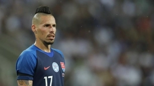 Hamsik tiene equipo para volver a Europa / Thesun
