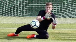 Fichajes FC Barcelona: Iñaki Peña acompañará a Ter Stegen en la portería culé 21/22. Foto: FC Barcelona