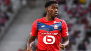 Jonathan David gafado: todavía no ha marcado con el Lille "Foto: Football Critic"