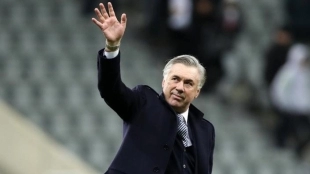 El madridismo exige un 9 que Ancelotti no quiere ver
