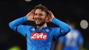 Dries Mertens termina contrato en junio y quiere quedarse en Italia.