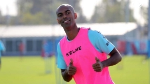 El Valencia también recibe calabazas por Naldo / lavanguardia.com