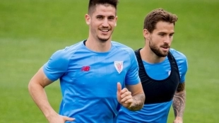 Xavi Hernández toma nota de Sancet para reforzar el ataque del Barcelona