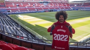 Oficial: Osasuna blinda a Aridane / Osasuna.es