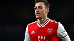 Ozil no ve futuro en el Arsenal / Sky.com