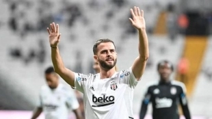 Problemas a la vista para el Barcelona: El Besiktas no quiere a Pjanic / FCBarcelonanoticias.com