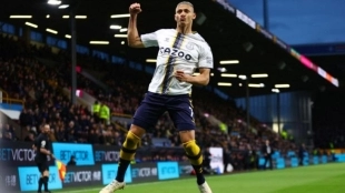 Richarlison sigue en la órbita del Manchester United