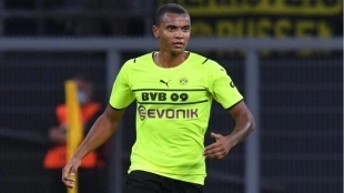 Los tres equipos que pujan por Akanji - Foto: Transfermarkt