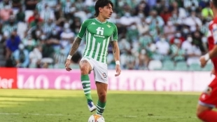 El lateral diestro tiene dos pretendientes para el próximo mercado. Foto: @RealBetis