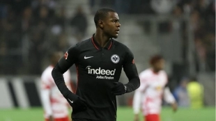 Betis y Sevilla se enfrentarán por el fichaje de Evan N´Dicka