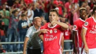 Álex Grimaldo es el lateral más cotizado del momento. Foto: @SLBenfica
