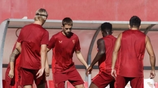 Sevilla FC: Jazunaj será el primero en salir - Foto: ABC Sevilla