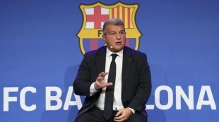 Laporta quiere atar nuevos fichajes. Foto: El Confidencial